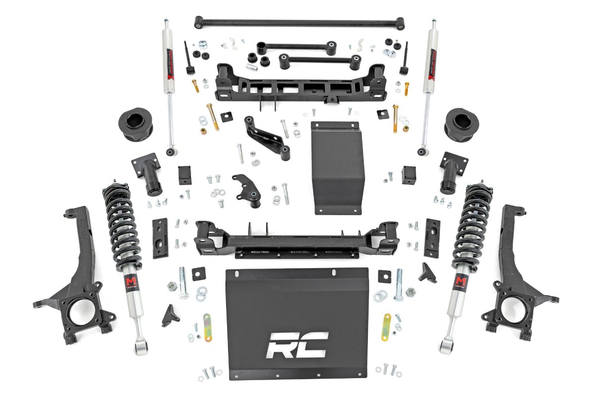 Toyota 4Runner Suspension Lift Kit - Rough Country - 4.5-Inch Lift Kit | RR Coils | M1 Struts/M1 - '15-'20